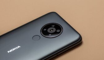 close up photo of black smartphone