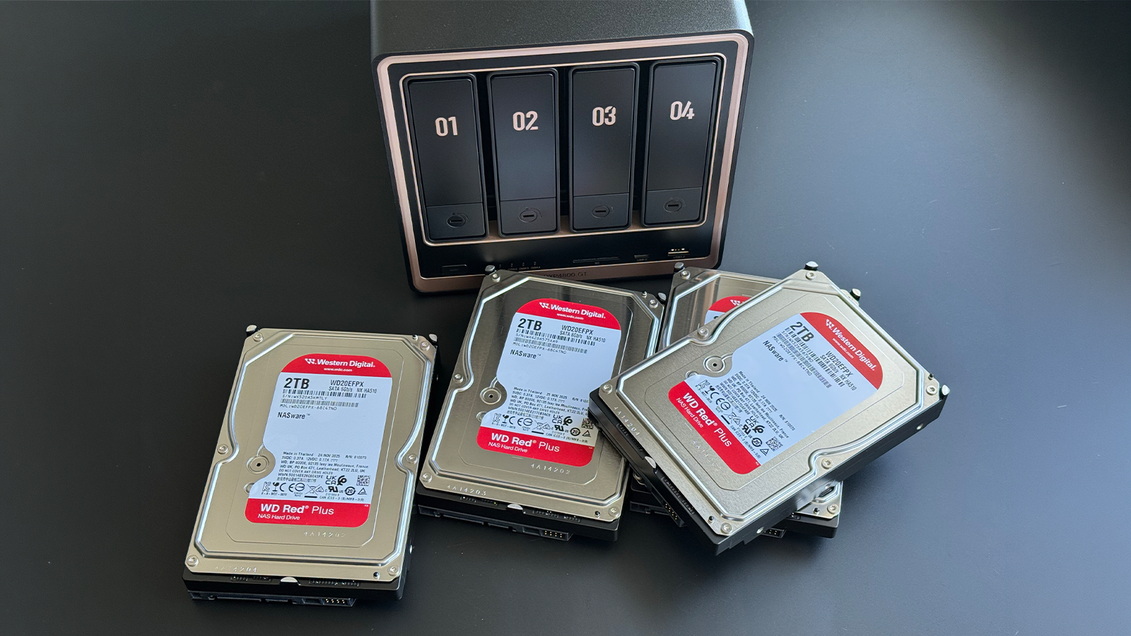 3223782-0-95122700-1790085650-Test-Ugreen-NAS-DXP4800GT
