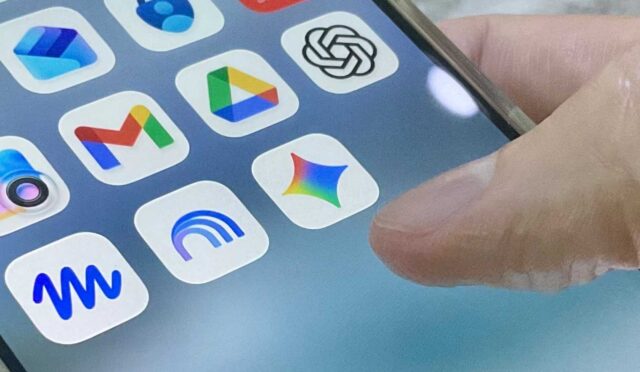 3245691-0-40557700-1790612153-Google-Gemini-mobile-icon
