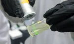 near-infrared-laser-shined-on-nanoparticles