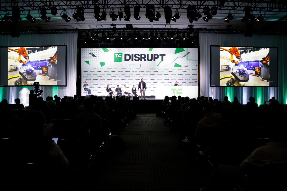 Disrupt-2024-main-stage